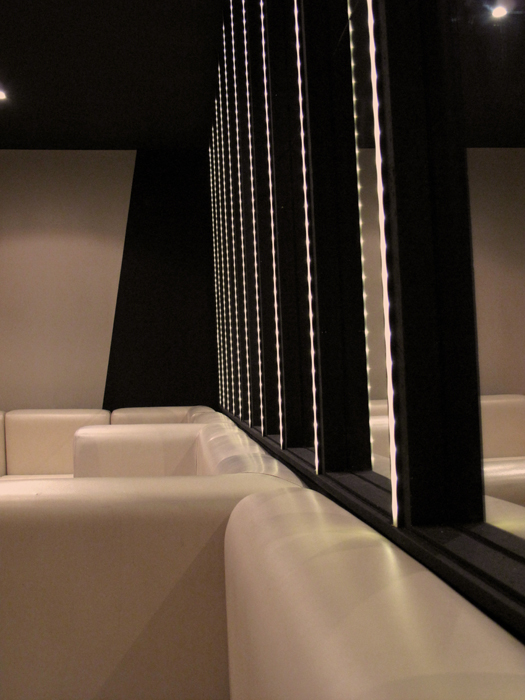 place 19 led detail